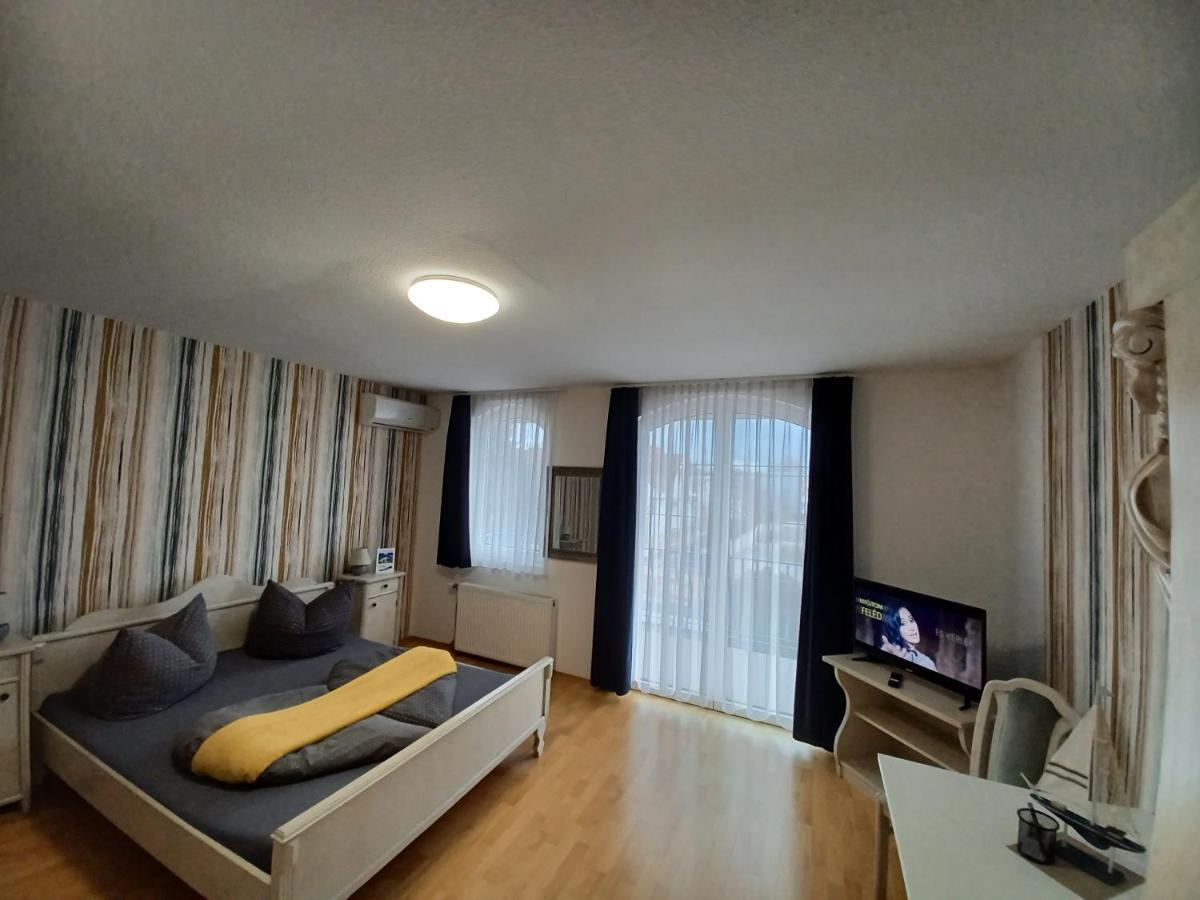 Bed and Breakfast Margret Haus Balatonfüred Esterno foto